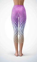 Load image into Gallery viewer, Pink crocodile skin capri for workout yoga gym jogging - alien wing active