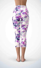 Load image into Gallery viewer, Pink leaf  capri for workout yoga gym jogging - alien wing active