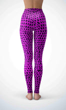 Load image into Gallery viewer, Pink snake skin legging for workout yoga gym running - alien wing active
