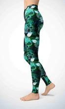 Load image into Gallery viewer, Green skull legging for workout yoga gym running - alien wing active