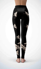 Load image into Gallery viewer, White crane legging for workout yoga gym running - alien wing active