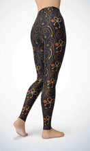 Load image into Gallery viewer, Golden chain legging for workout yoga gym running - alien wing active