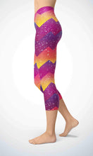 Load image into Gallery viewer, Hot summer stripe capri for workout yoga gym jogging - alien wing active