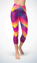 Load image into Gallery viewer, Hot summer stripe capri for workout yoga gym jogging - alien wing active
