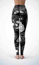 Load image into Gallery viewer, White skull legging for workout yoga gym running - alien wing active