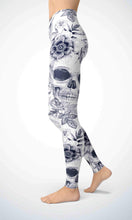 Load image into Gallery viewer, Winter skull legging for workout yoga gym running - alien wing active